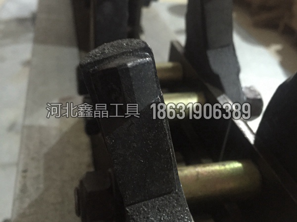 開溝機(jī)專用合金鏈條