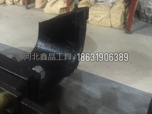 開溝機(jī)專用合金鏈條